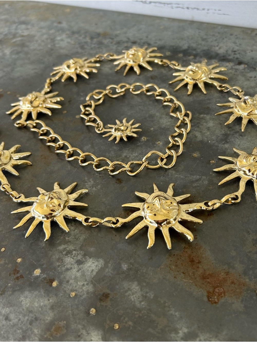 Vintage Gold Tone Celestial Sun Face Conch Chain Belt Star Retro Folk Art 45” - Picture 2 of 13